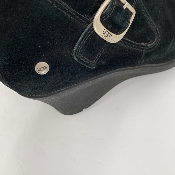 UGG Gissella black suede wedge ankle boots shoe shearling lined leather women 8 - Picture 5 of 7